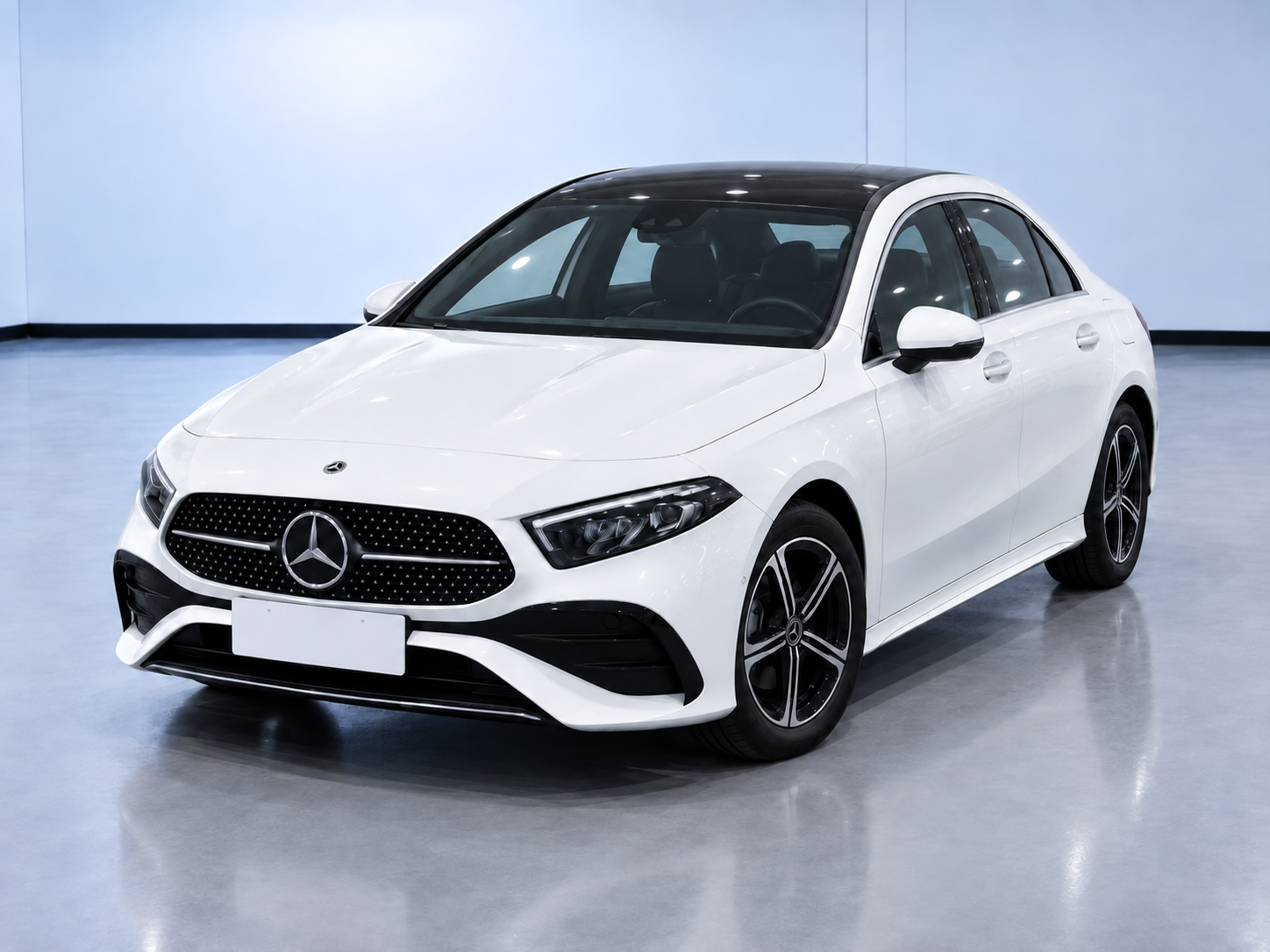 مرسدس بنز A200L